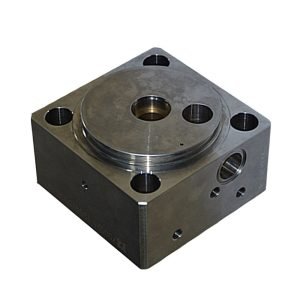 End cap for waterjet equipment installation and professional maintenance