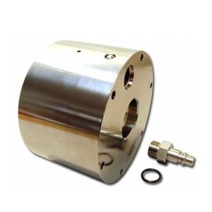 FLOW end cap for waterjet equipment installation and professional maintenance