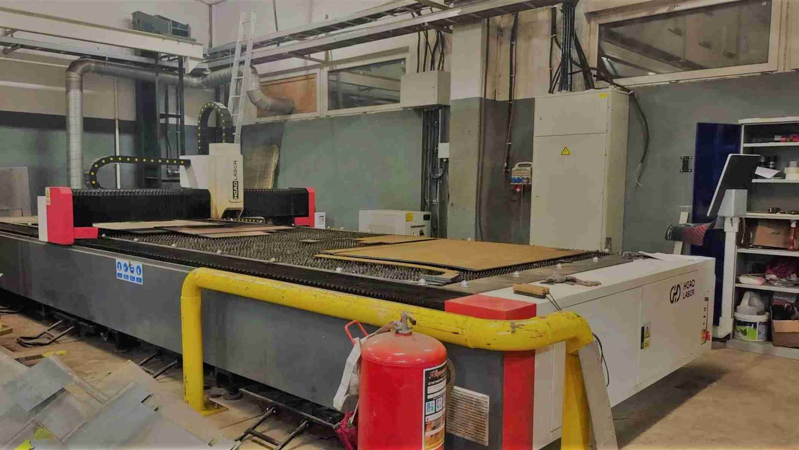 Precision parameter calibration combined with machine maintenance and installation service